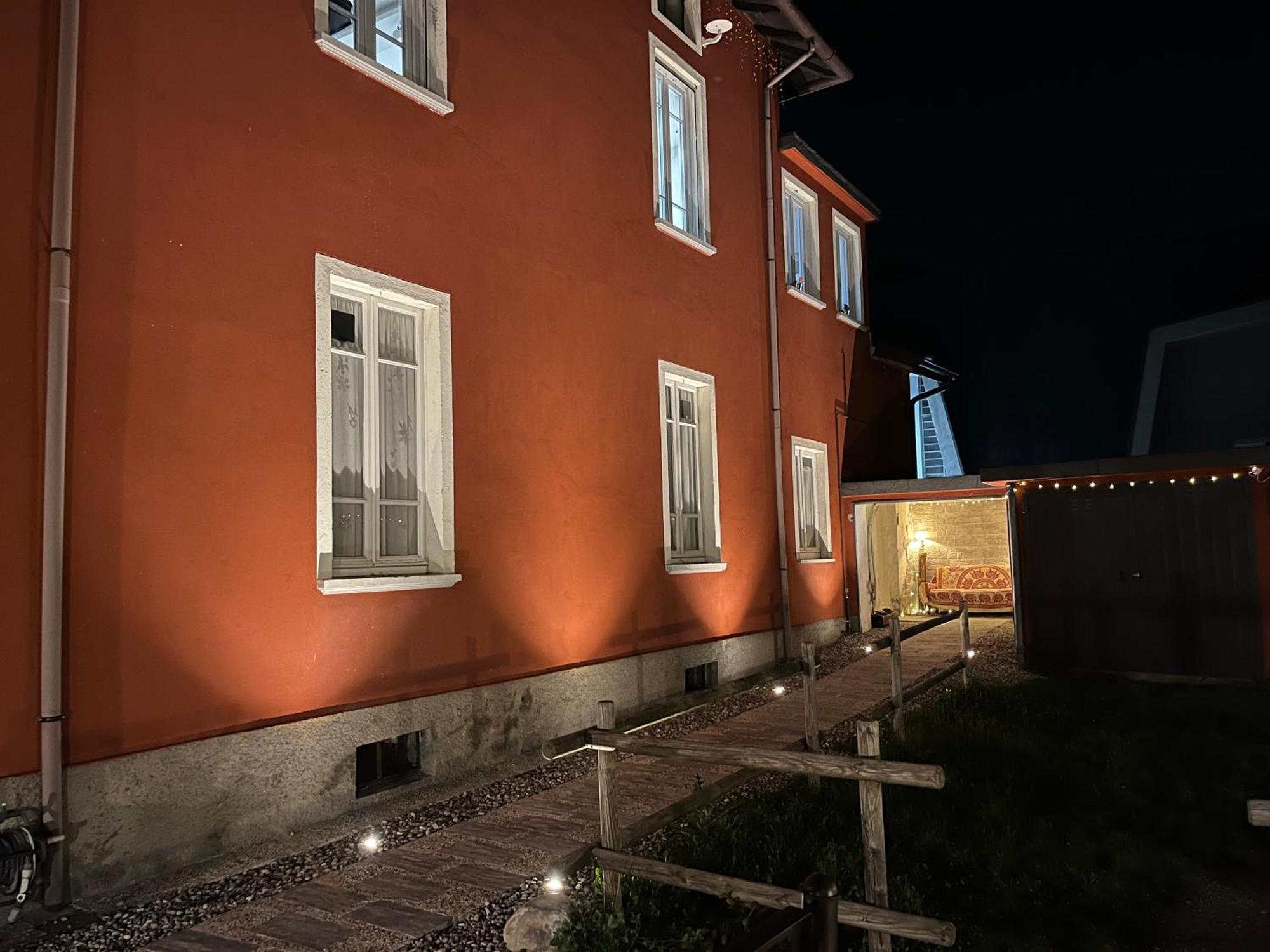 B&B Red House Garlate Экстерьер фото