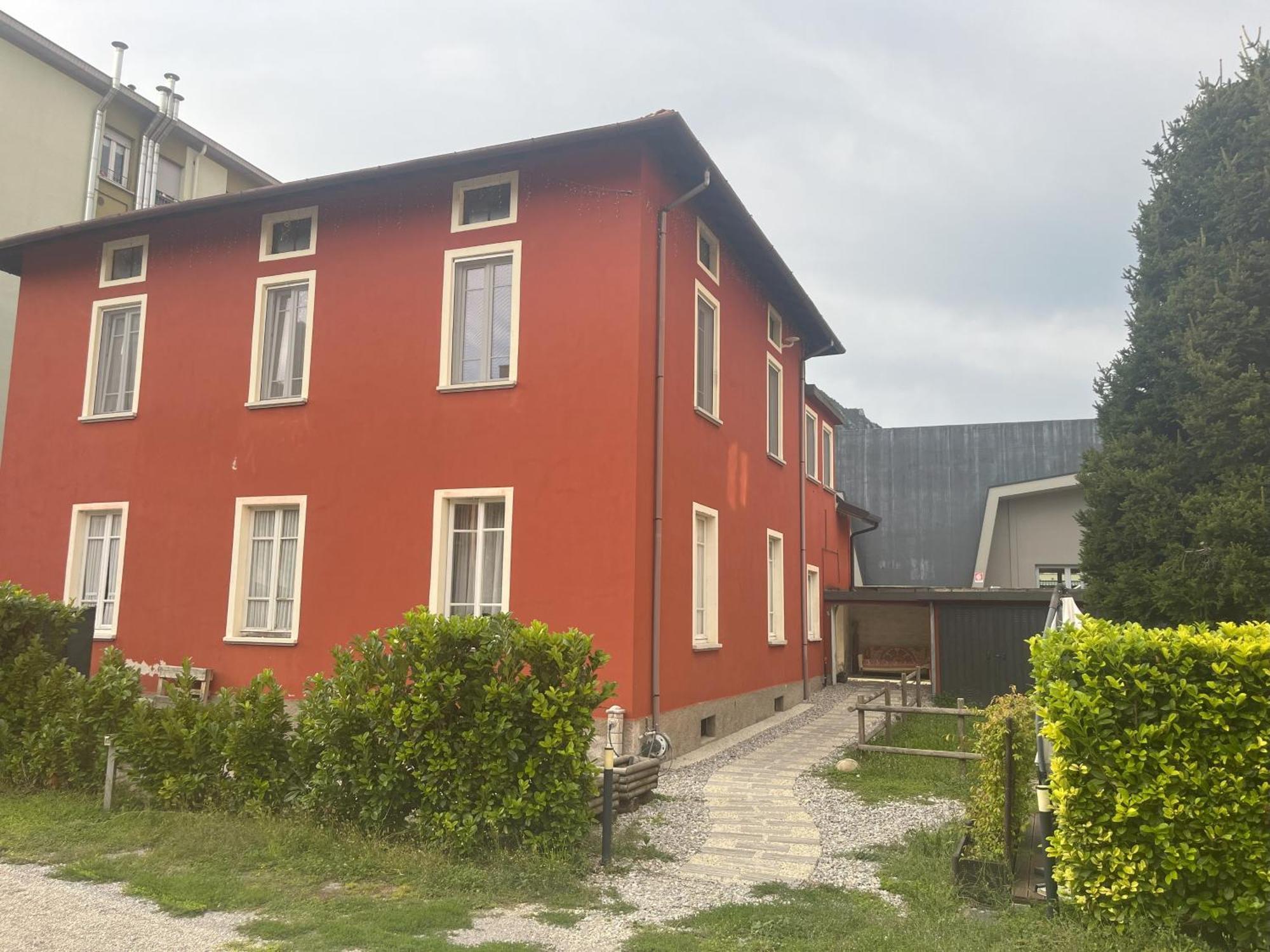 B&B Red House Garlate Экстерьер фото